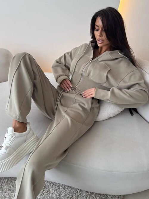 VSTEILER CozyFit Hoodie & Jogger Set