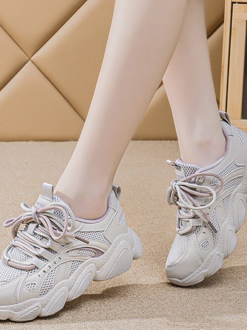 Women’s Chunky Sneakers – Trendy Thick Sole Running Shoes | Comfortable Fashion Casual Sneakers for Everyday Wear