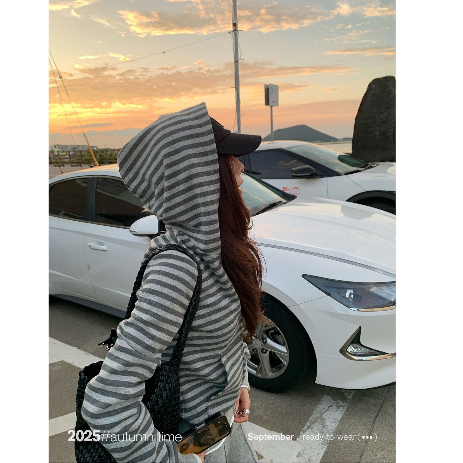 Women's Striped Zip-Up Hoodie Cardigan – Long Sleeve Short Style Y2K Casual Sweatshirt, Loose Fit Aesthetic Streetwear Top for Everyday & Layering - Image 5