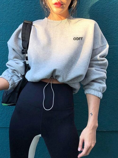 Women's Crop Top Short Hoodie Sweatshirt – Casual Oversized Fitness Yoga Pullover, Loose Fit Long Sleeve Cropped Sweatshirt for Gym & Streetwear